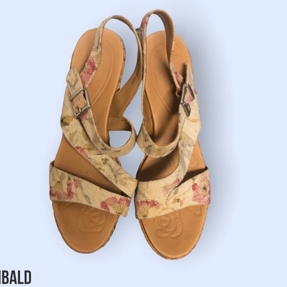 Floral fabric strap cork wedge sandals. Sz 11